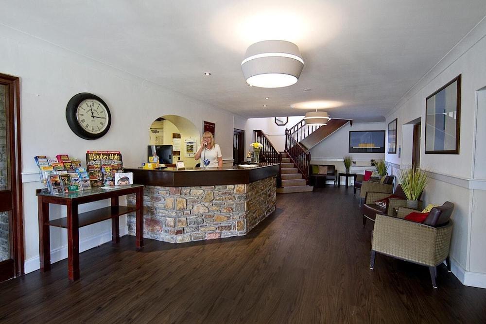 Almondsbury Inn & Lounge Exterior foto